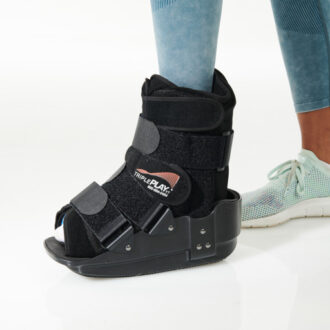 Cold therapy machine for ankle